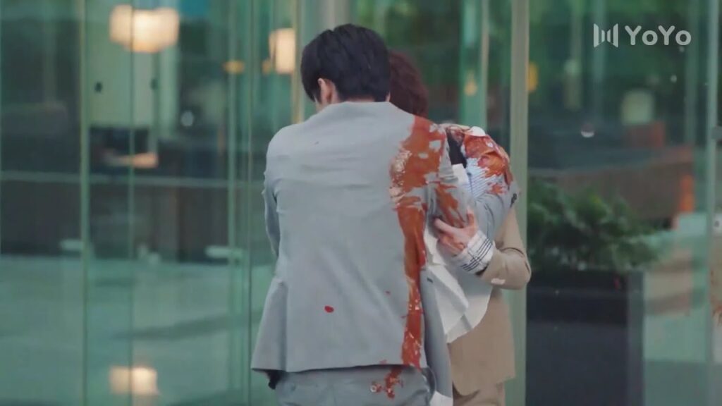 تتعرض لهجوم من جماهير حبيبها المشهور  ( صوتك جميل )