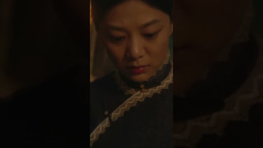 كانت الأخت تعاني من كوابيس متكررة بعد انتقالها إلى المنزل القديم حيث يعيش الأخ الأصغر!#watermonster2 كانت الأخت تعاني من كوابيس متكررة بعد انتقالها إلى المنزل القديم حيث يعيش الأخ الأصغر!#watermonster2