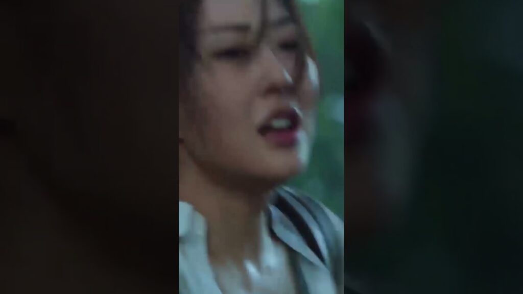 كلب الليل شفيع حضارة تشامبا يهاجم البشر! #KillerBeeInvasion #غزو_النحل_القاتل #youku