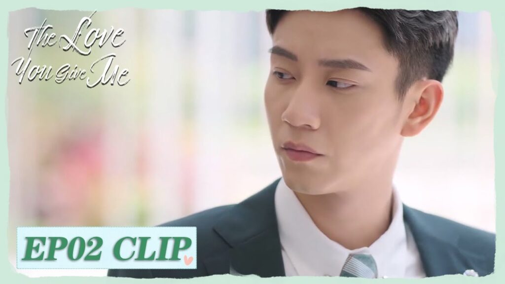 شعر بالغيرة عندما رآها سعيدة في حياتها الجديدة | مقطع من الحلقة 2 "الحب منك " | WeTV