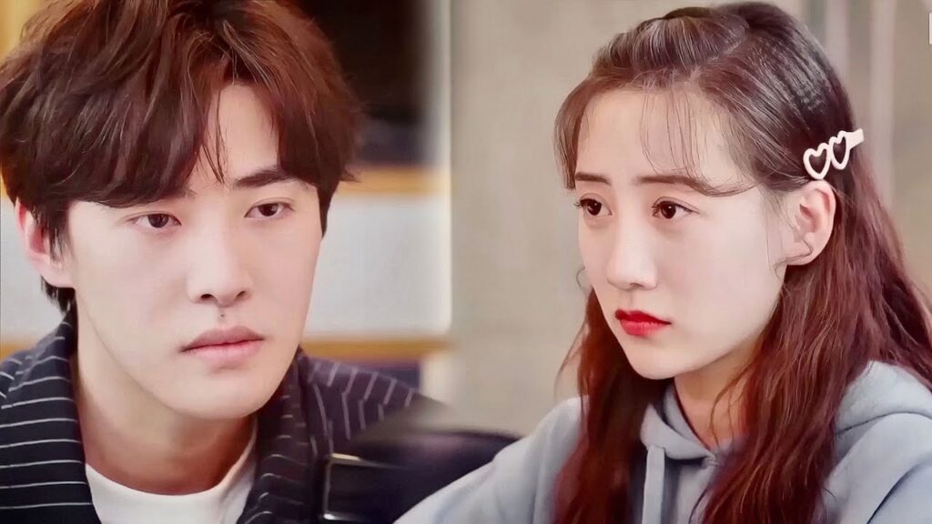 يسافر و يترك حبيبتـه و الان يأتي ليعتذر منها ( على وشك الشهرة ) يسافر و يترك حبيبتـه و الان يأتي ليعتذر منها ( على وشك الشهرة )