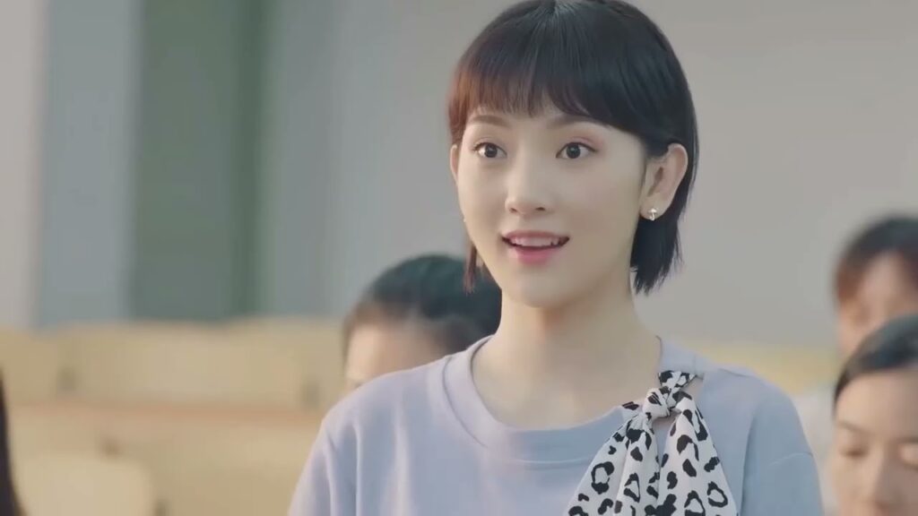 لا تصدق بأنها تتلقى محاضرات من الممثل الذي تحبـه ( صوتك جميل )