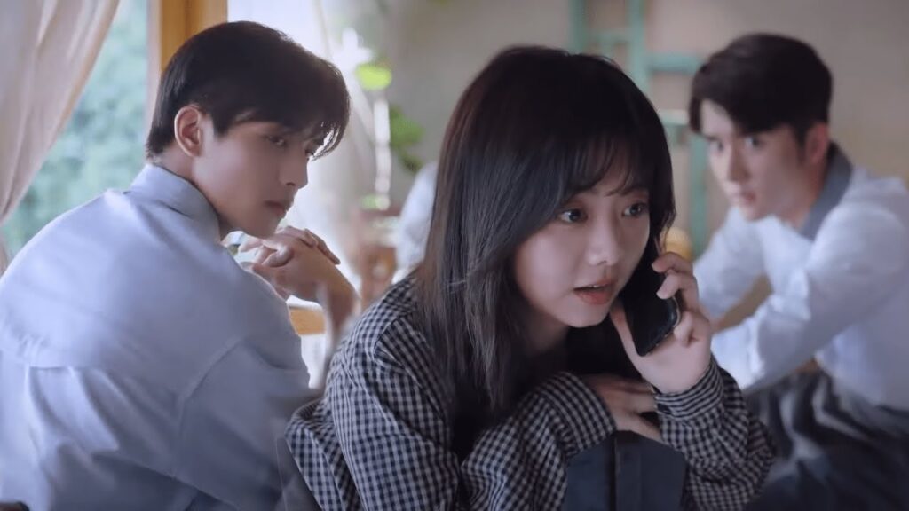 جعلتها الغيرة تقابل حبيبًا غامضًا مما أشعل سلوكه الغريب غضب حبيبها | مشهد من مسلسل انطلق