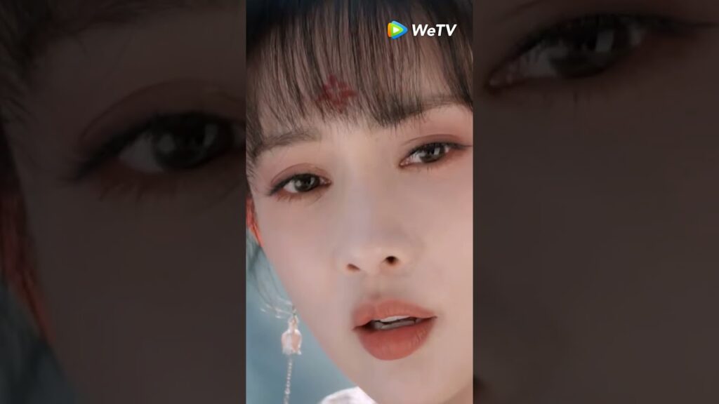 تتظاهر بأنها مريضة لتتهرب من الموقف🤭