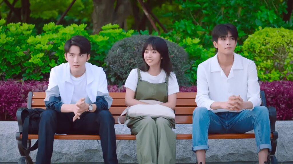 لقاء محرج للأصدقاء الثلاثة! أكان غيور عليها؟! | مقطع رومانسي من "انطلق"