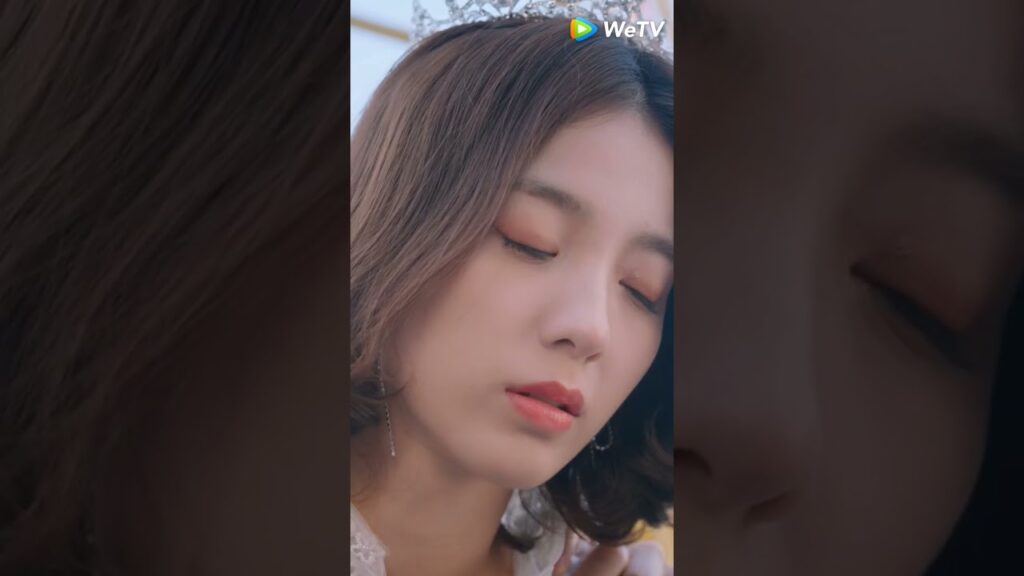 سقطت من السماء فجأة🤩