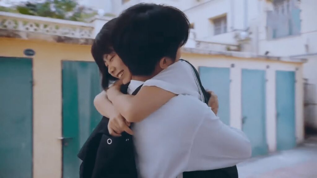 شجار حاد بين الأخوين، و"جيان جيان" تحسم الأمر | مقطع من المسلسل الصيني "انطلق"