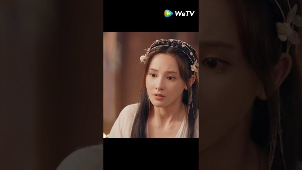 تريد أن تخلع له ملابسه بالغصب😂 #chinesedrama #الرومانسية_لتوأم_الزهرة #romanceofatwinflower #春闺梦里人