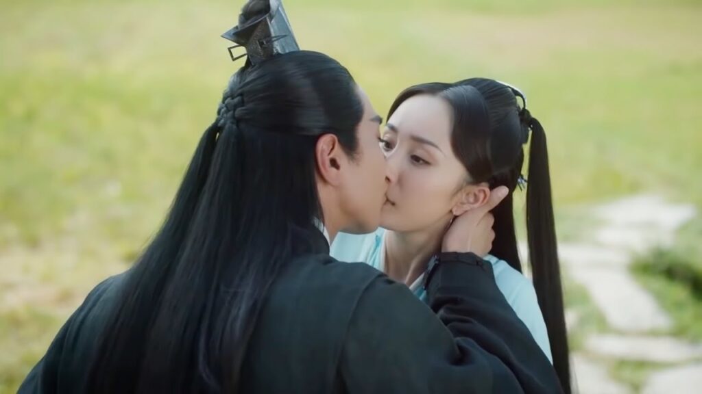 يظن أن زوجته الجميلة كانت تنتحر فيعانقها ويقبلها | مشهد رومانسي من مسلسل الحب الأبدي