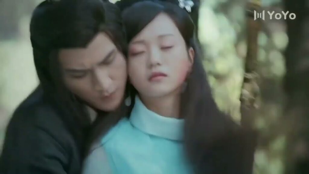 يتعرض لهجوم من قبل قطاع الطريق و زوجتـه مصابة