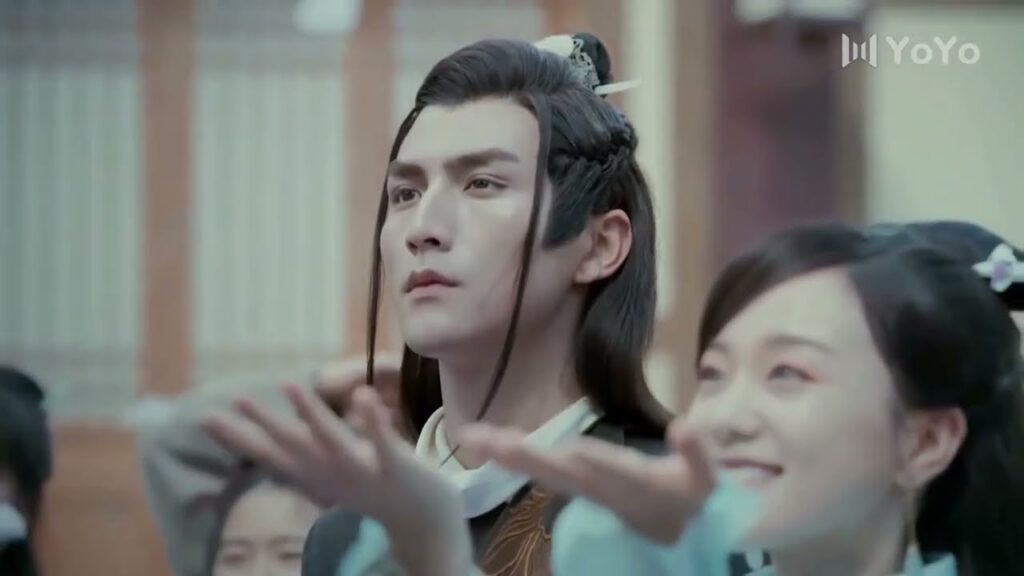 تريد من زوجها ان يتشري لها حلوى الاطفال ( قدري العزيز) تريد من زوجها ان يتشري لها حلوى الاطفال ( قدري العزيز)