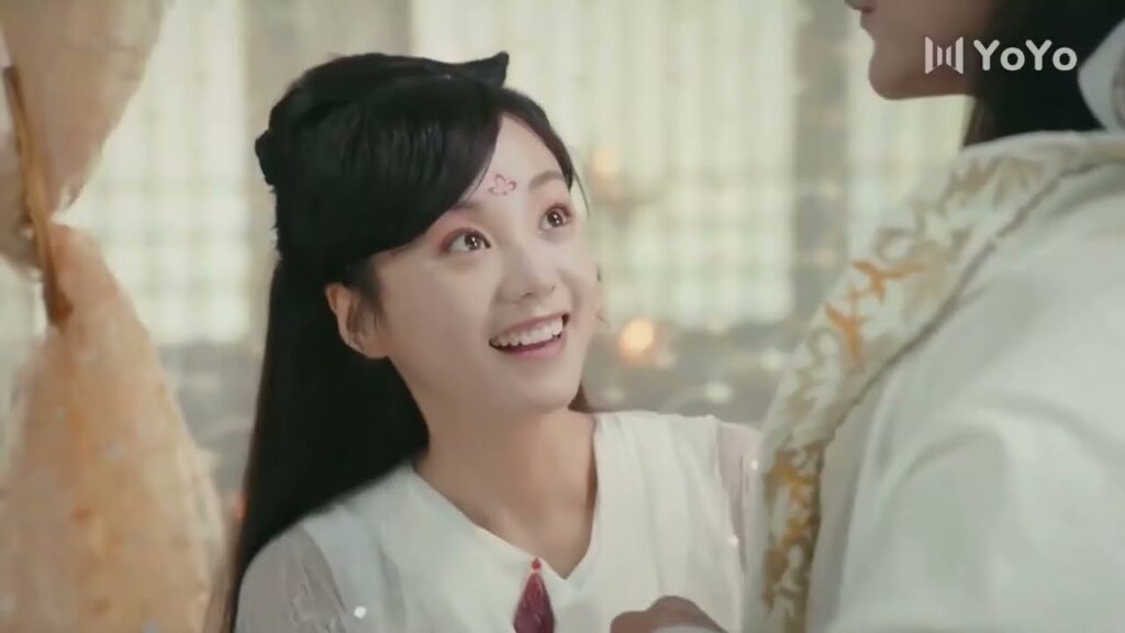 متزوجـة منه لكنها لا تعرف كيف تساعده بإرتداء الملابس حتى ( قدري العزيز )