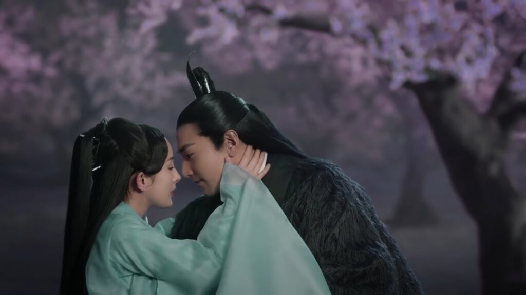 بعد مقابلة الزوجان أخيرًا في الغابة بدآ بالفعل.... | مشهد رومانسي من مسلسل الحب الأبدي