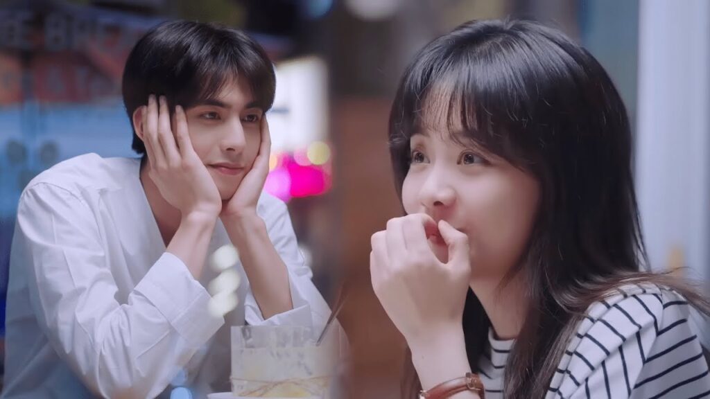 حوار مخجل بين الحبيبين! “ظهرت حبة في فمي بسبب قبلتنا” | مشهد من مسلسل انطلق حوار مخجل بين الحبيبين! "ظهرت حبة في فمي بسبب قبلتنا" | مشهد من مسلسل انطلق