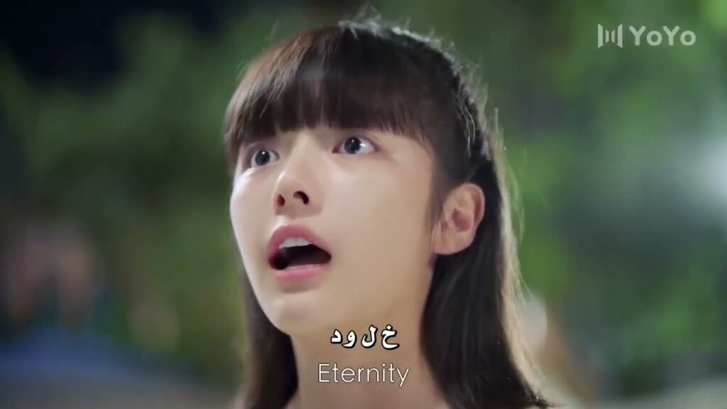 لانها مجتهدة و تدرس طوال اليوم  فيعتقدون بأنها غريبة ( الشاب الذي تذكرته ذات مرة )