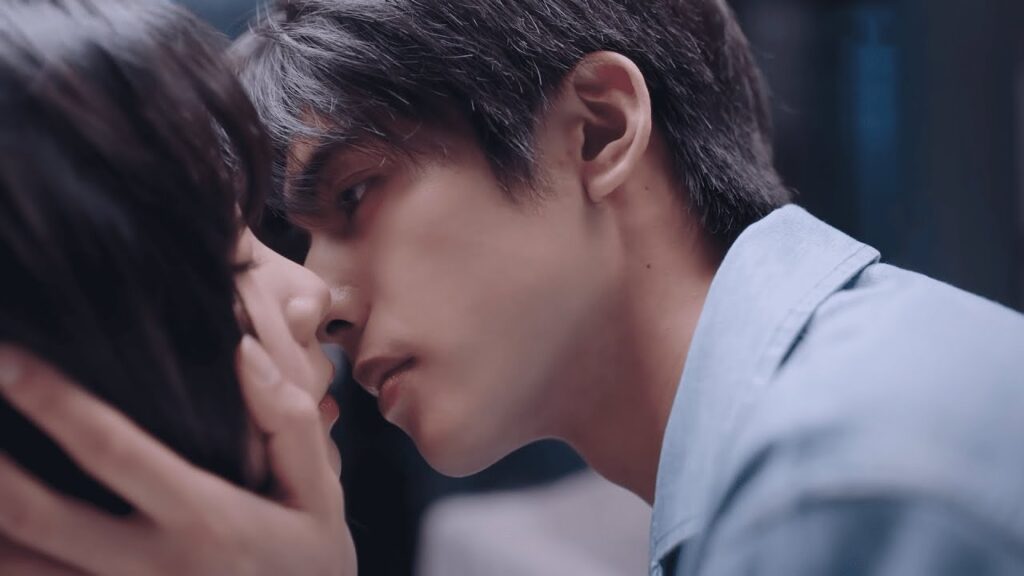 المشهد الشهير للقبلة الأولى! تخجل الفتاة الصغيرة بصورة لطيفة جدًا | مشهد من مسلسل انطلق المشهد الشهير للقبلة الأولى! تخجل الفتاة الصغيرة بصورة لطيفة جدًا | مشهد من مسلسل انطلق