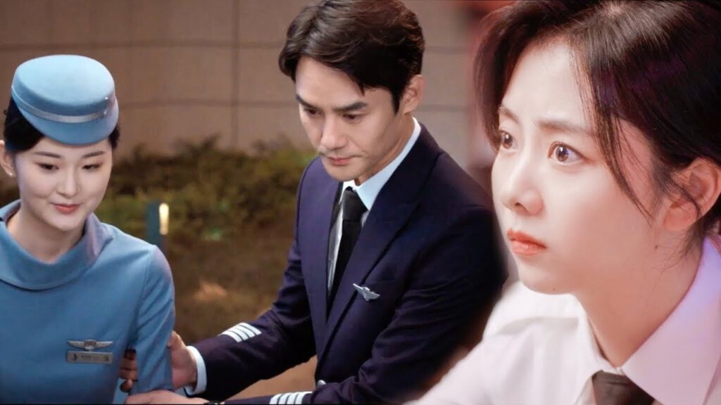 تشعر بالغيرة فلا يمكنها النوم من شدة تفكيرها فيه| مشهد من المسلسل "رحلتي إليك"