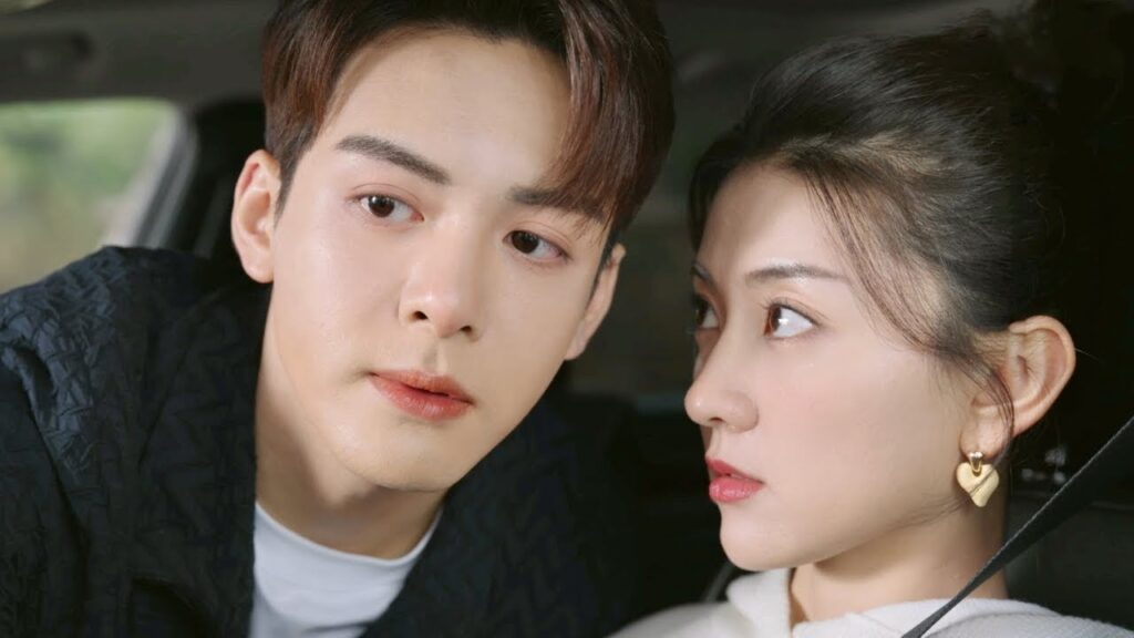 اغتنم بطلنا الفرصة لخلق تفاعل والاقتراب من حبيبته! | مشهد من المسلسل "مرحبًا أيتها الزهرة"