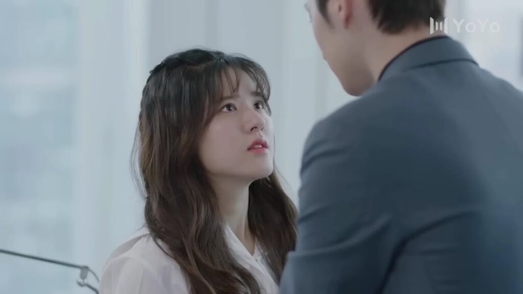 الرئيس يجعلها تصبح موظفة في شركتـه لكي يستمر برؤيتها  ( ارجوك اطمئن يا سيد لينغ )