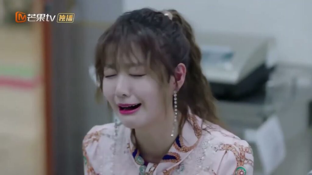 انتظر السيارة ، فتاتان | Begin Again انتظر السيارة ، فتاتان | Begin Again