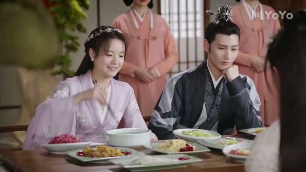 تطعم زوجها امام عائلته لكي تثير غضبهم ( الحقيقة او الجرأة ) تطعم زوجها امام عائلته لكي تثير غضبهم ( الحقيقة او الجرأة )