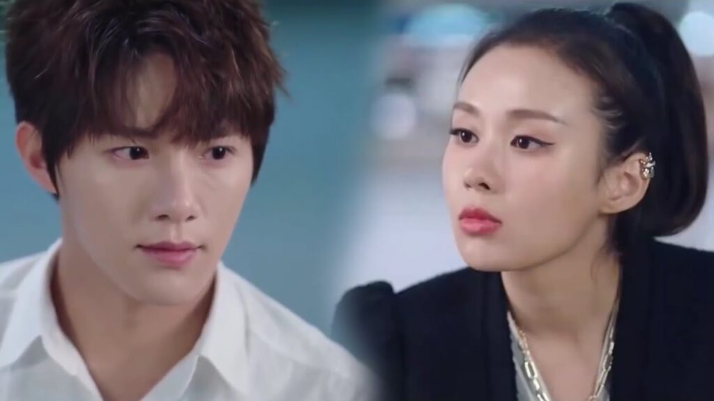 تثمل و تضحك و تبكي في الوقت نفسـه ولا يعرف ماذا يفعل معها  ( الجمال القبيح  )