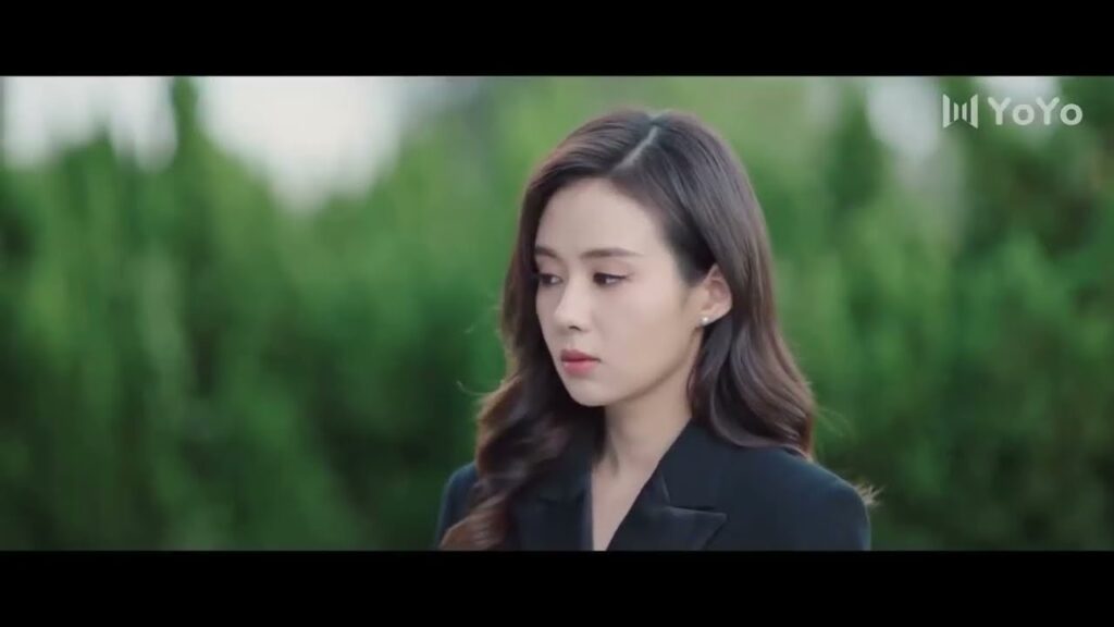 يطلب منها ان تتظاهر بالبكاء لكي تكسب قلب المعجبين ( الجمال القبيح ) يطلب منها ان تتظاهر بالبكاء لكي تكسب قلب المعجبين ( الجمال القبيح )