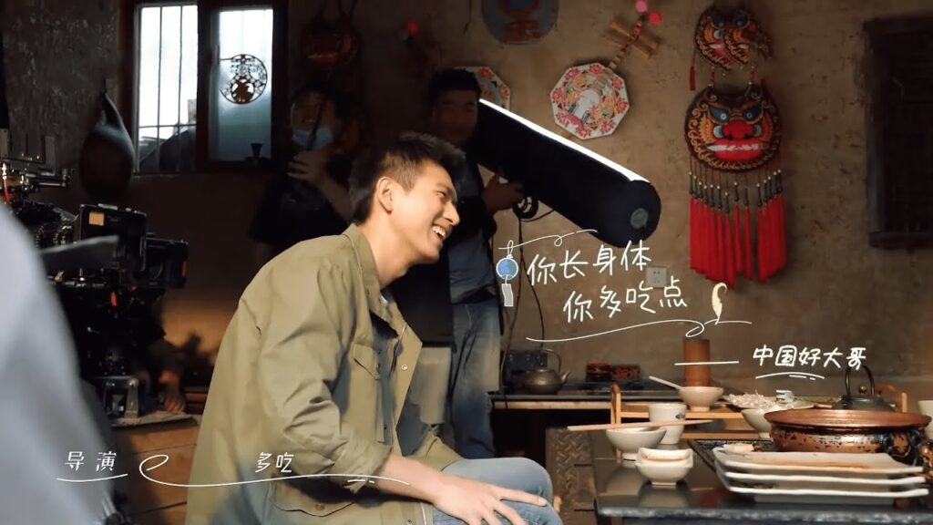 [كواليس] المسلسل الصيني الرومانسي "قابل ذاتك" | "Meet Yourself" مترجم عربي نوع: (رومانسي، درامي)