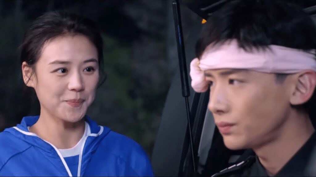 طارد حبيبته اللطيفة، في النهاية، فعل هذا النوع من الأشياء! 💖💖 | مشهد من المسلسل "أنت بطلي"