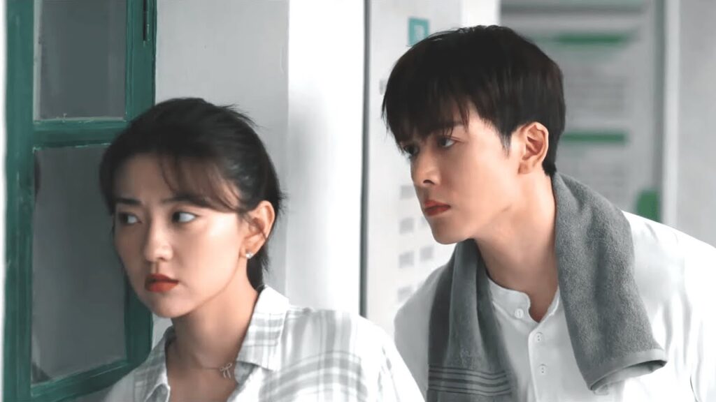 يريد أن ينام في غرفتها؟! جملة جعلت البطلة توافق على طلبه الغريب | مشهد "مرحبًا أيتها الزهرة"