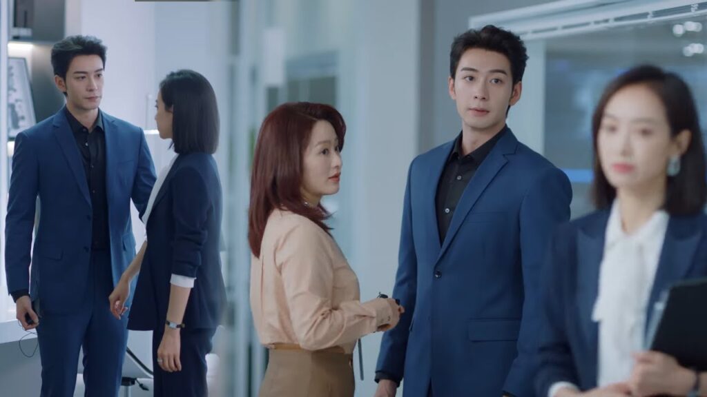 لا تكترث حبيبته برؤيته قريب من فتاة آخر ولكن عندما يراها مع منافسه يشيط غضًبا💖مشهد”عزيزتنا المترجمة” لا تكترث حبيبته برؤيته قريب من فتاة آخر ولكن عندما يراها مع منافسه يشيط غضًبا💖مشهد"عزيزتنا المترجمة"