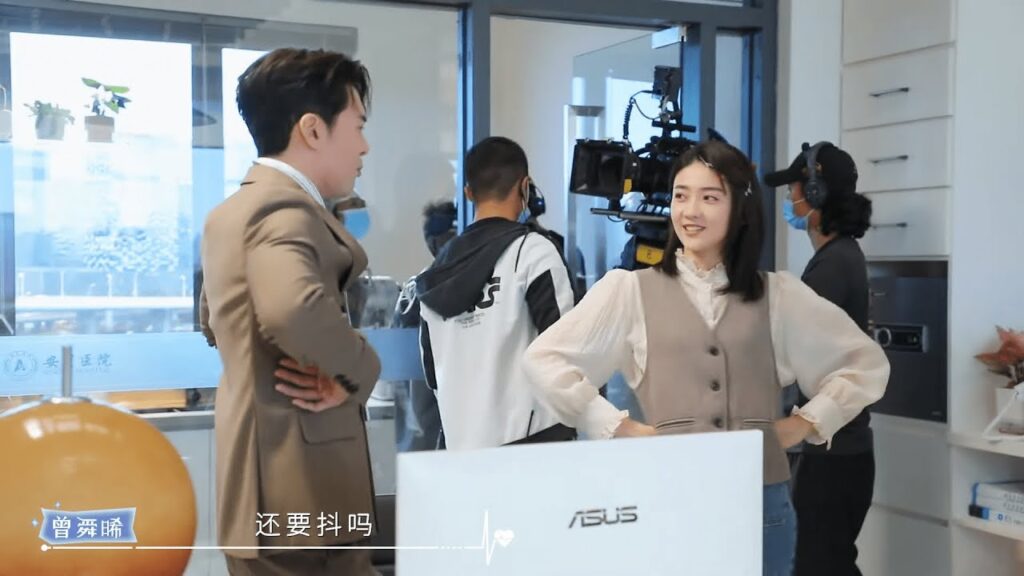 [كواليس] المسلسل الصيني الكوميدي"مرحبًا أيتها الزهرة"|"Hi Venus" نوع:(علاقة بين رئيس وموظفة)