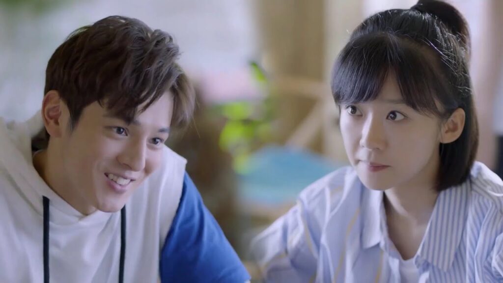 يطلب منها ان تستغـله , لكي يبقى بجانبها دائما  ( عزباء محترفة )