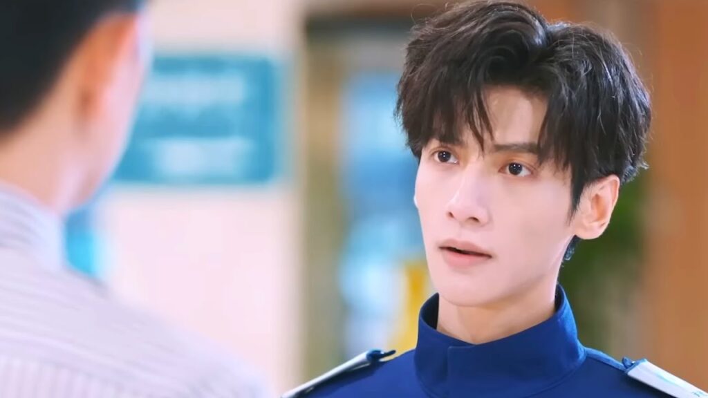 أزمة عاطفية؟! اكتشف (لوو بين) سر (تشان يان) الصغير من منافسه 😳 | مشهد من المسلسل “نور الحياة” أزمة عاطفية؟! اكتشف (لوو بين) سر (تشان يان) الصغير من منافسه 😳 | مشهد من المسلسل "نور الحياة"