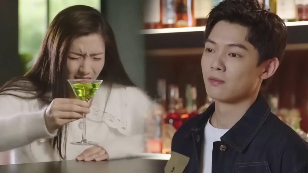 يعمل في حانة , و حبيبتـه تحب الشرب  ( اقرب البك )