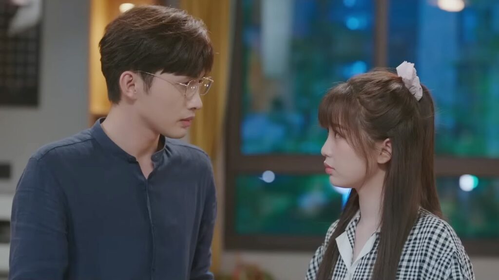 مضحك! 😆 يدعو (تشوانغ يو) (يو مي رين) لتناول الطعام لإنقاذ العلاقة | مشهد من"رومانسية الغابة الصغيرة"