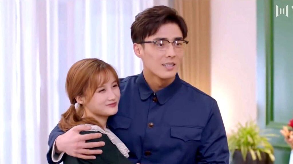 تجعل زوجها يبدو كالمتسول لكي لا تطلب عائلتها المال منه  ( هي التي احبها )