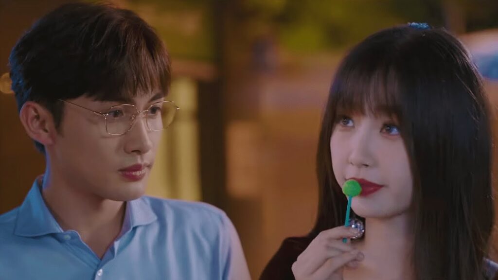 كان (تشوانغ يو) ينتظر عودتها عمدًا إلى المنزل ولم يعترف بأنه يفتقدها| مشهد "رومانسية الغابة الصغيرة"