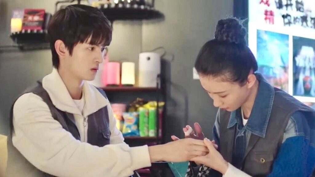 اعلان 14 , يبدو اني وقعت في حبها ( اقرب اليك) اعلان 14 , يبدو اني وقعت في حبها ( اقرب اليك)