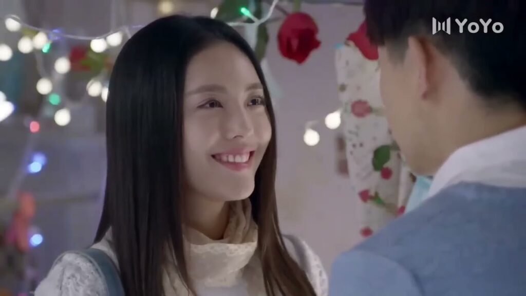 يتقدم بها خاتم ويطلب الزواج منها