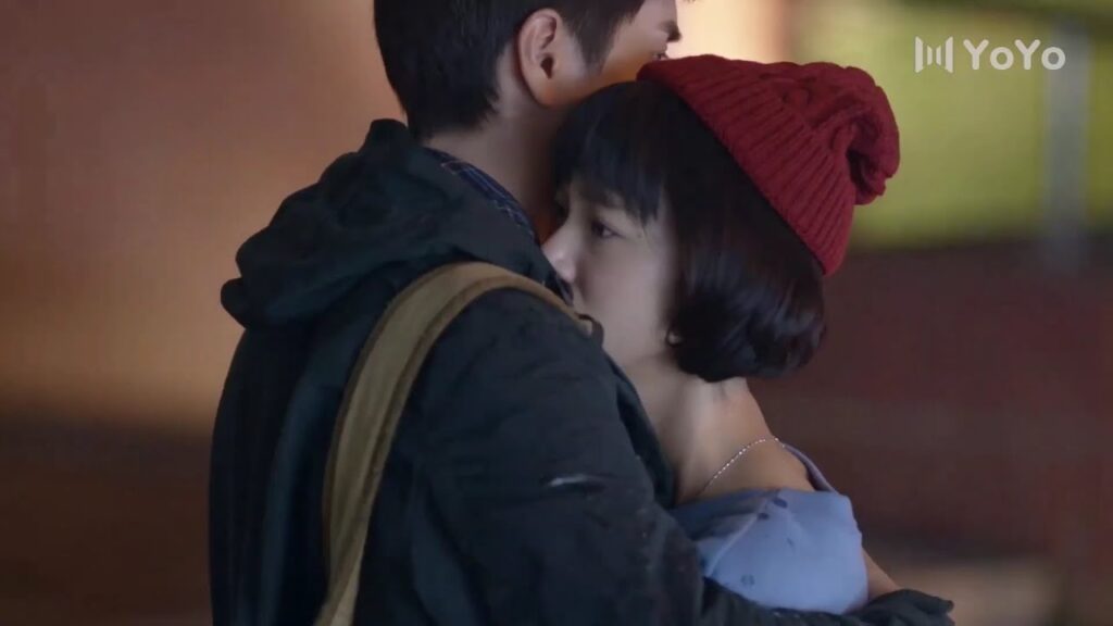 تذهب الى حبيبها وهي تبكي بعد ان تشاجرت مع صديقتها