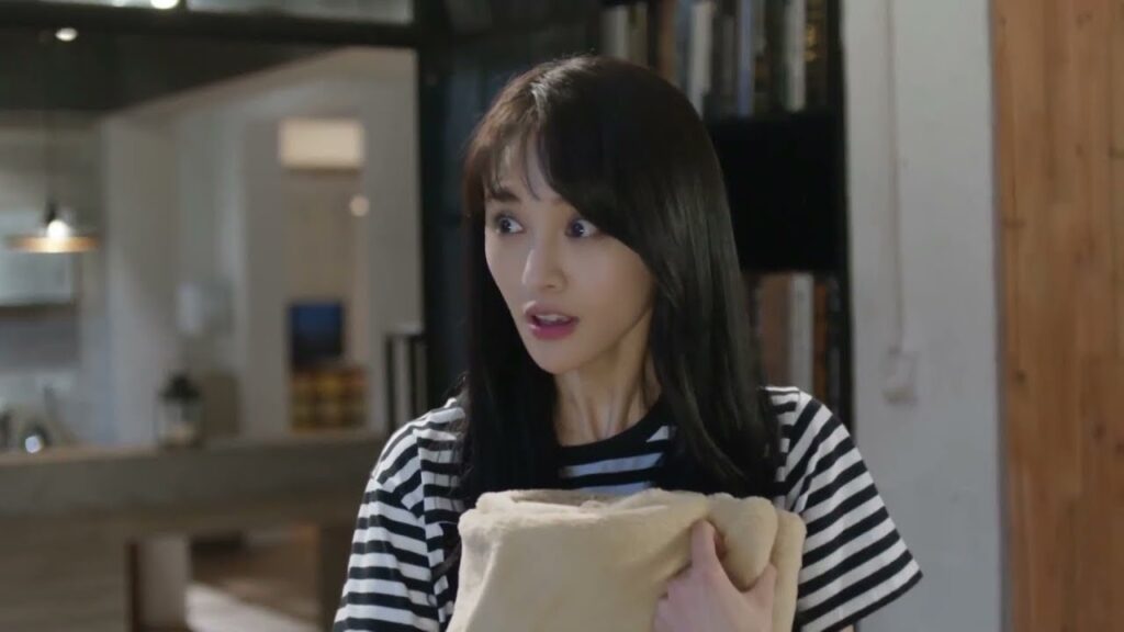 كشف أمرهما أمام كبار الكلية 😅😅 | مقطع من مسلسل "ابتسامة جميلة"