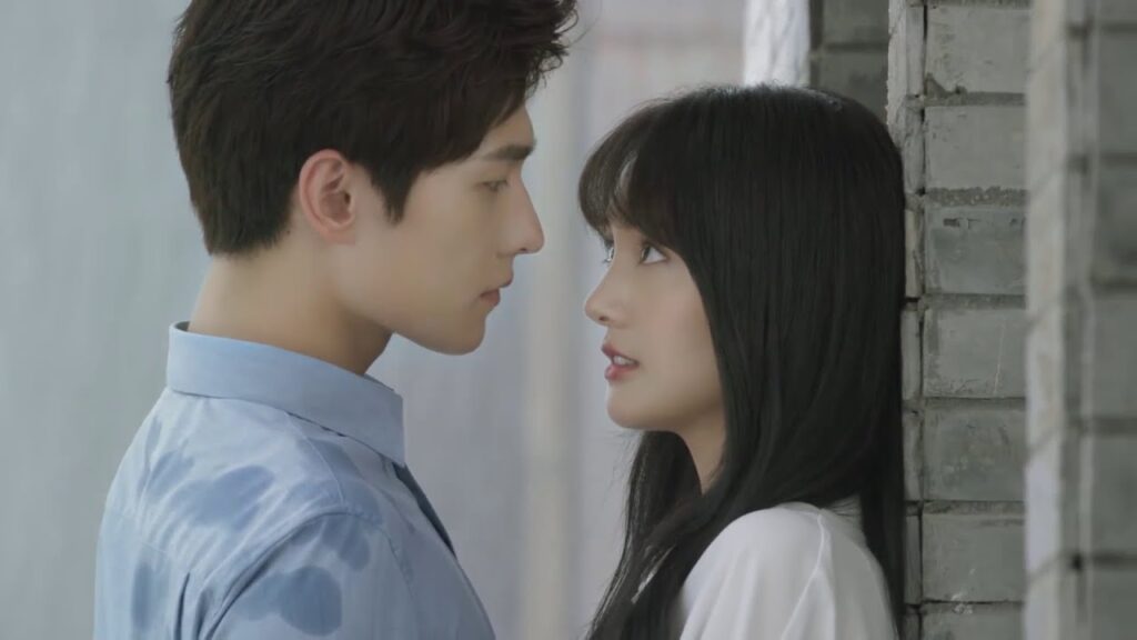 نحن بمنتصف الشارع 🤗 ماذا إذا رأنا أحدهم؟ 👫💏 | مقطع من مسلسل "ابتسامة جميلة"