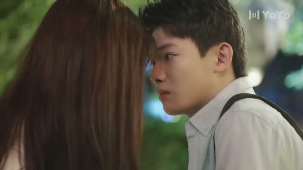 لماذا ترفض تقبيلي ؟! الست امرأة بنظرك !