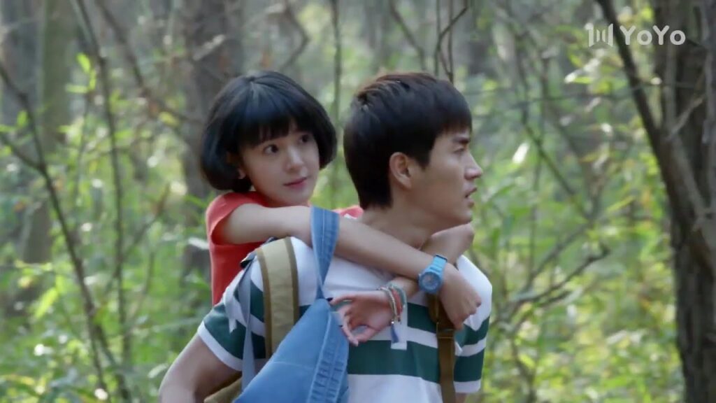 يحملها الشاب الذي تحبـه لان كاحلها مصاب