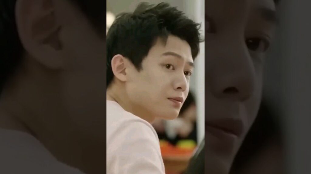 هل أخبرتِ الجميع عن علاقتنا ؟!! #يويو #yoyo #closertoyou2 #shorts #yinanan #love