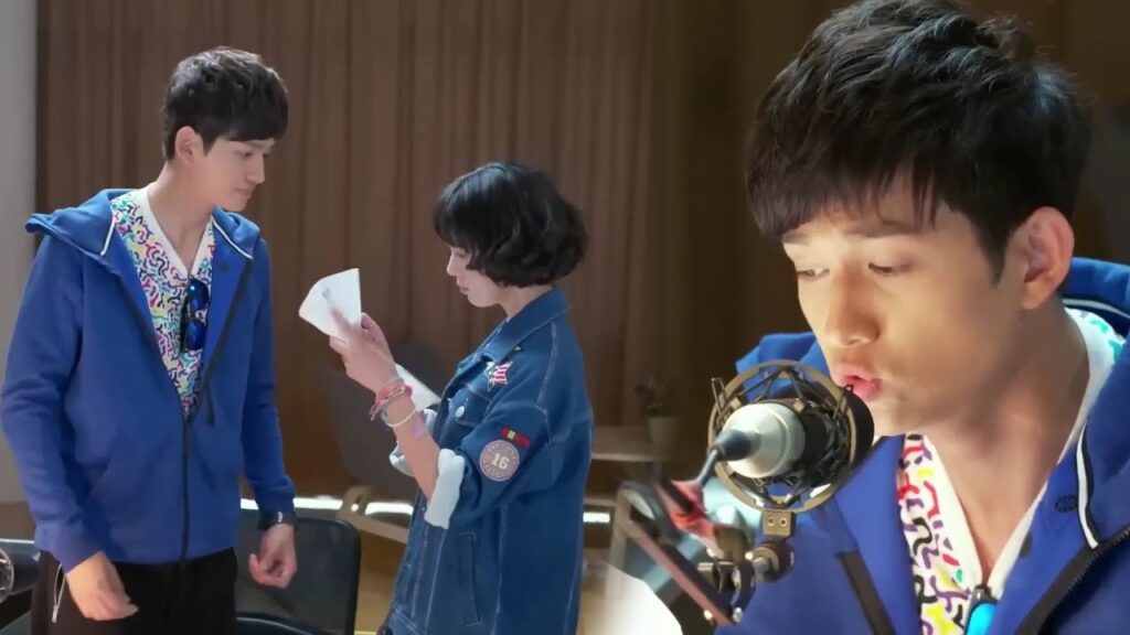 يقرأ قصيدة اعترافـه في اذاعة المدرسة