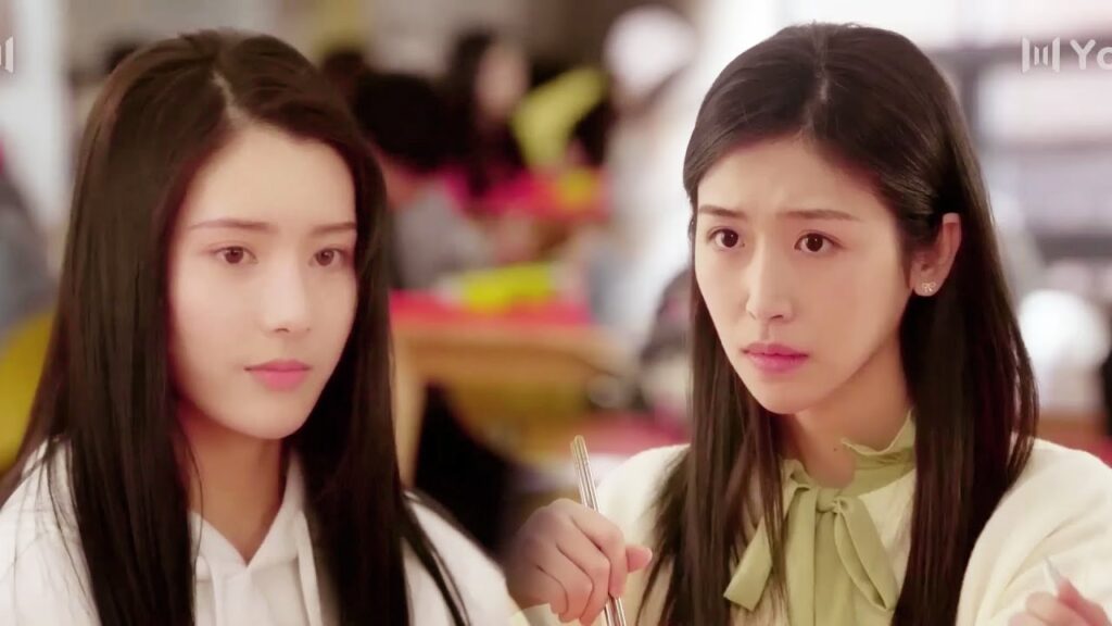 البنت العقربة تخرب حياة صديقتها و سمعتها في الجامعة