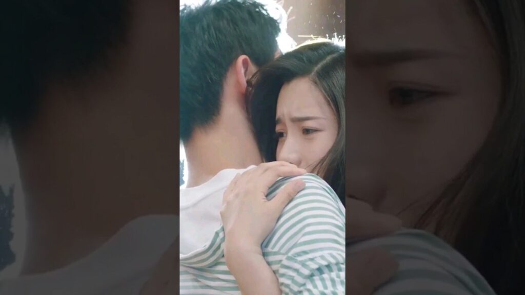 تعانقهٌ بعد سنوات من الاشتياق #يويو #yoyo #closertoyou #yinanan #أقرب_اليك #shorts