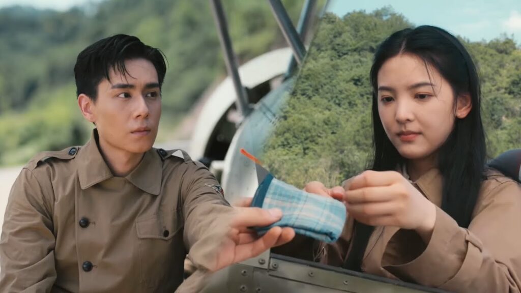 إنه شعور مؤلم للقلب!  نجت السيدة الشابة والقائد من تحطم الطائرة ! | مقطع من مسلسل تحدي العاصفة